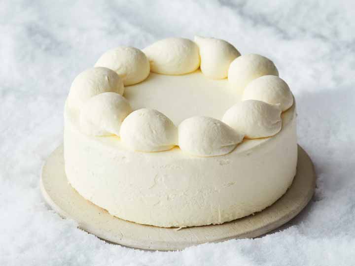 北海道純生クリームを味わうホワイトケーキ4号