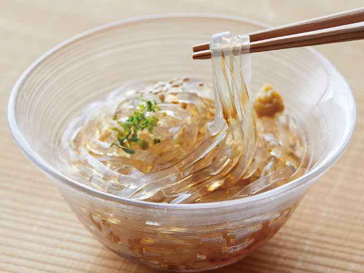 ほどよい酸味　国産天草のところてん（三杯酢付）_2