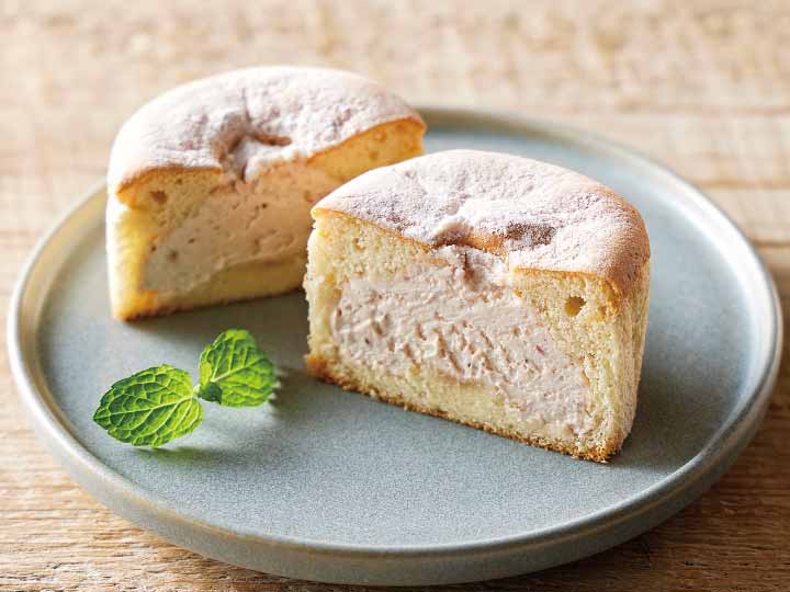 【頒布会商品特別販売】有機苺のクリームのふわふわカップシフォンケーキ