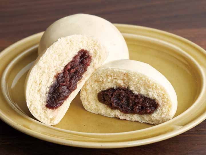 北海道産小豆を使ったやさしい甘さのあんまん