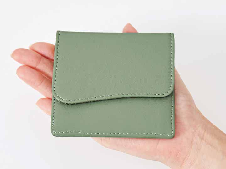 ラムレザーコンパクトスリムカード財布（オリーブ）_4