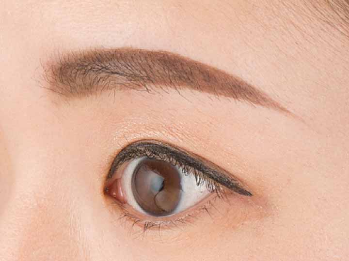 ナチュラルスウィート アイブロウペンシルホルダー＋レフィル（ダーク