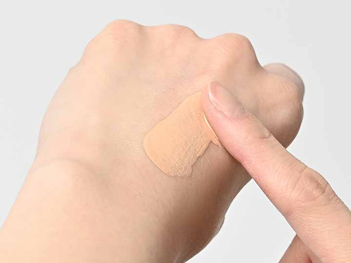 エコリュクス　ミネラルエッセンス　ＢＢ　ＳＰＦ50＋　ＰＡ＋＋＋　25ML_3