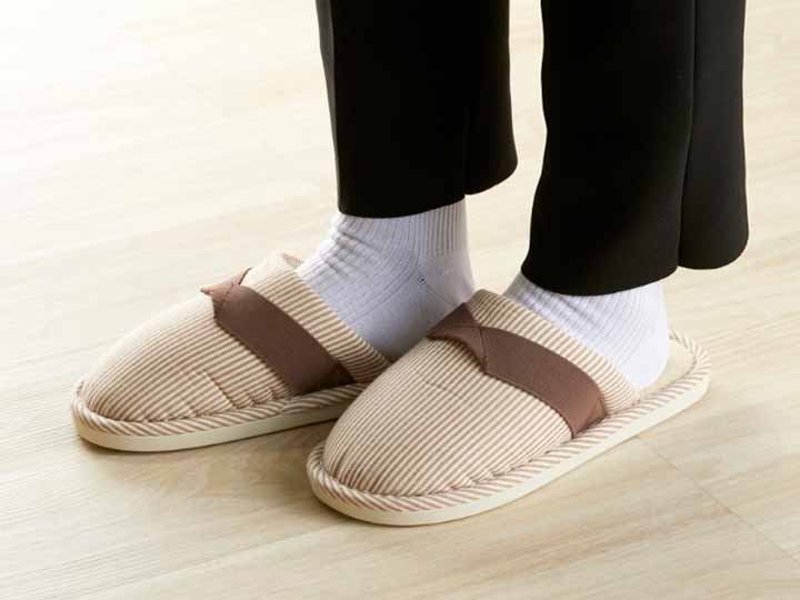 歩きやすい安全スリッパ_2