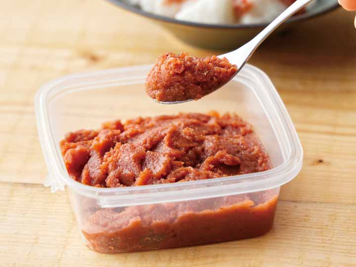 有機練り梅（ヒマラヤ紅塩）大地のもったいナイ規格外梅使用