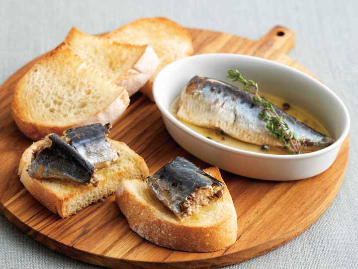 国産真いわしを味わうオイルサーディン