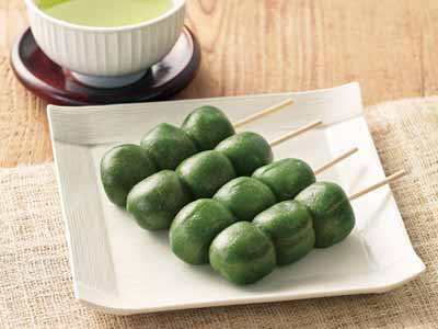芽吹き屋のよもぎだんご(粒あん)写真