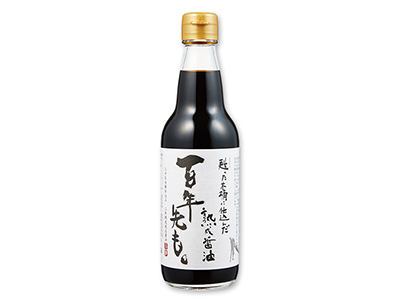 甦った木桶に仕込んだ熟成醤油　百年先も。写真