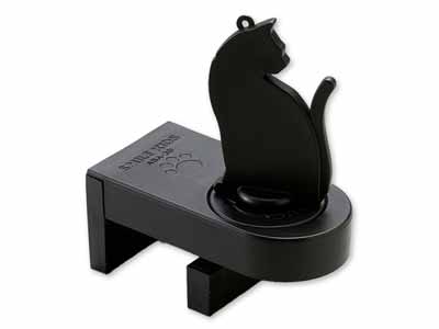 ねこの防犯窓ロック写真