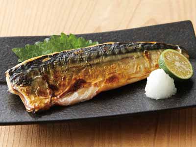 湯せんでしっとり　さば塩焼き写真