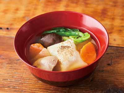 雑煮のつゆ　江戸雑煮（鰹と昆布の合わせだし）写真