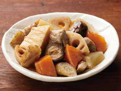 6種の国産野菜と鶏肉の筑前煮写真