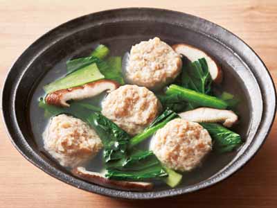 お料理に便利！　大粒でふっくらした鶏肉団子写真