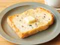 ザクセンの国産16穀食パン（6枚切）